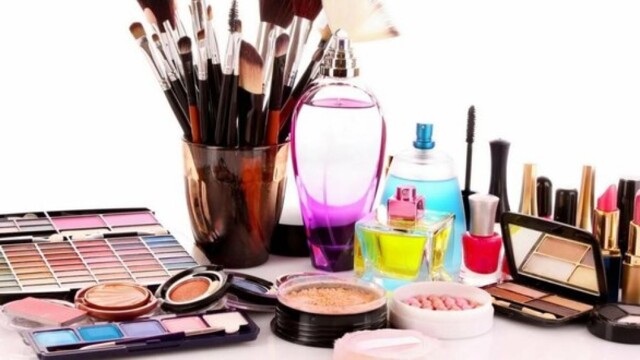 Вступили в силу изменения в ТР ТС 009/2011 на парфюмерно-косметические средства  фото