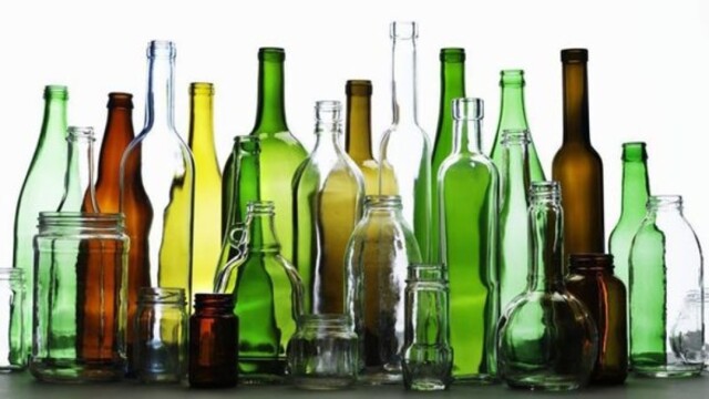 В России предлагается ввести обязательную маркировку стеклотары фото