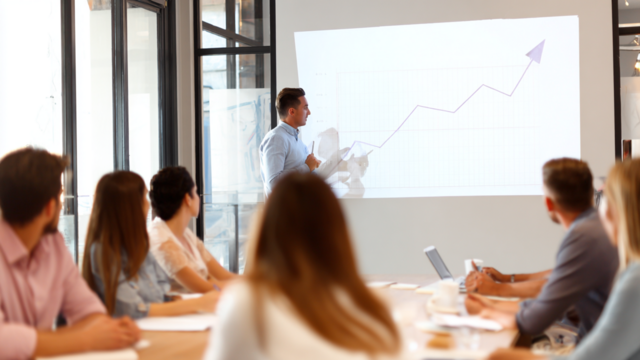 Рынок сертификации в России растет: бизнес требует быстрее и дешевле фото